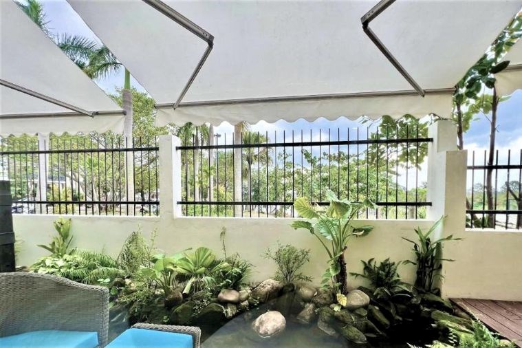 Superior King with Partial River View – Onsen, Sauna Included